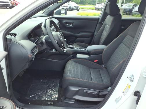 Platinum White Pearl 2027 Honda HR-V Sport AWD