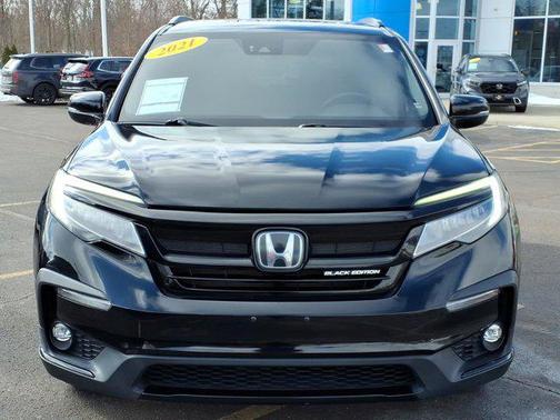 2021 Honda Pilot AWD Black Edition