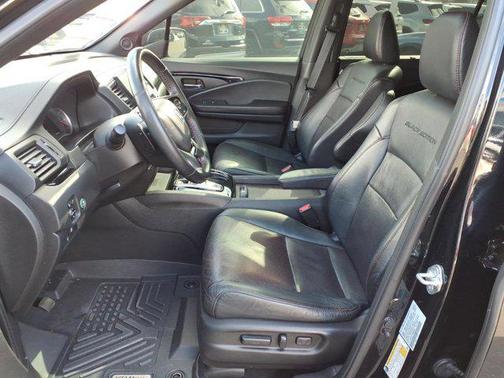 2021 Honda Pilot AWD Black Edition