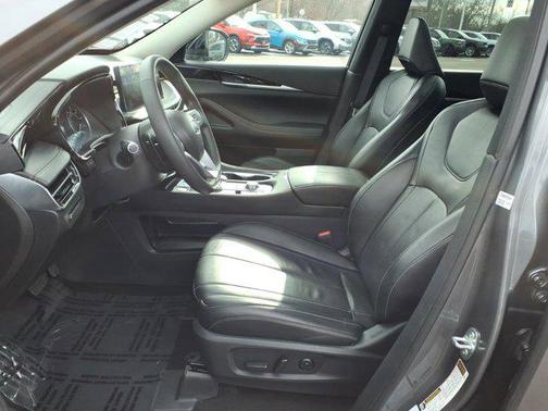 2024 INFINITI QX60 Pure