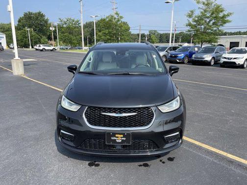 2021 Chrysler Pacifica Hybrid Touring L