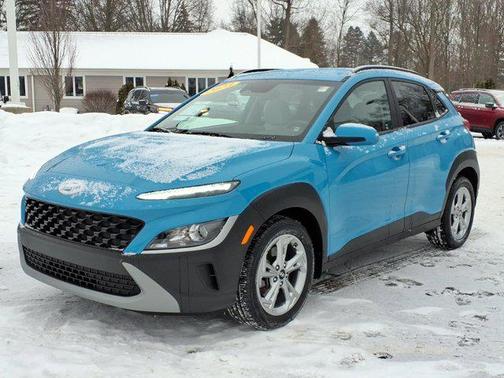 2023 Hyundai KONA SEL