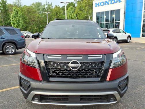 Scarlet Ember Tintcoat/Super Black 2023 Nissan Pathfinder Rock Creek 4WD