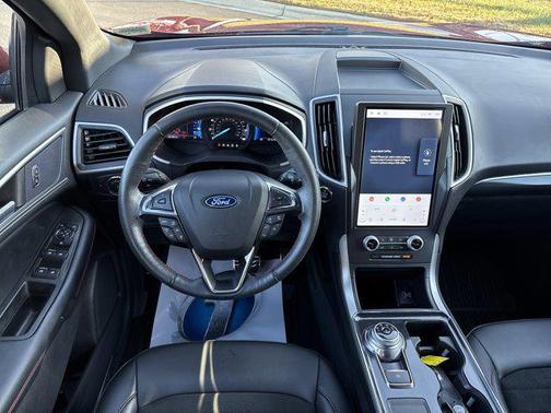 2021 Ford Edge ST Line
