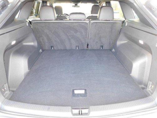 2025 Volkswagen Atlas Cross Sport 2.0T SE w/Technology 4MOTION