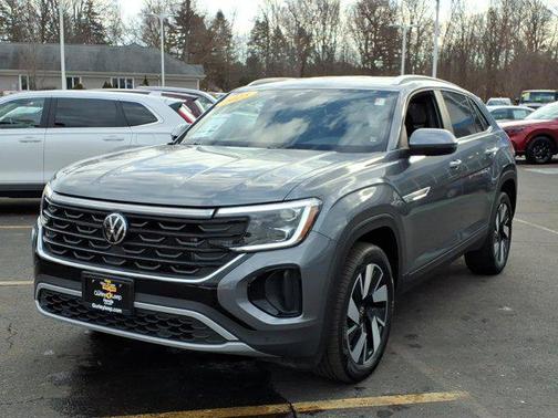 2025 Volkswagen Atlas Cross Sport 2.0T SE w/Technology 4MOTION