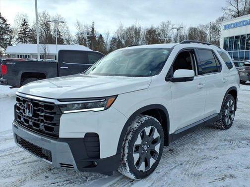 2026 Honda Pilot Touring 8-Passenger