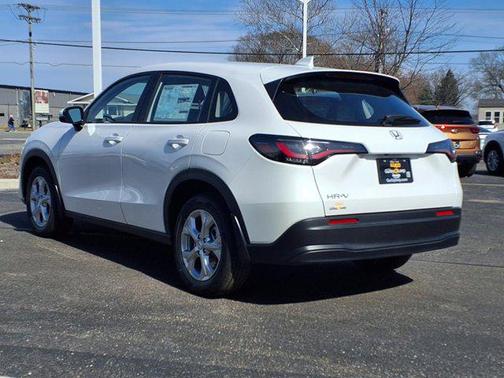 2025 Honda HR-V LX