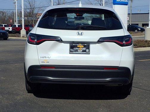2025 Honda HR-V LX