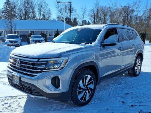 2024 Volkswagen Atlas 2.0T SE w/Technology 4MOTION