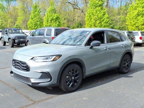 Urban Gray Pearl 2023 Honda HR-V AWD Sport