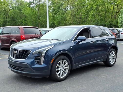 Twilight Blue Metallic 2019 Cadillac XT4 Luxury