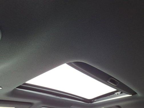 Platinum White Pearl 2026 Honda CR-V Hybrid Sport-L AWD