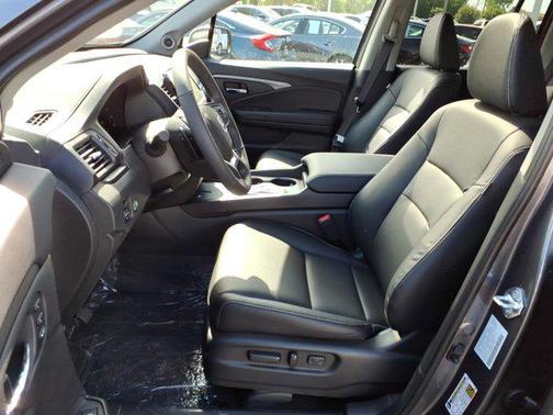 Modern Steel Metallic 2026 Honda Ridgeline RTL