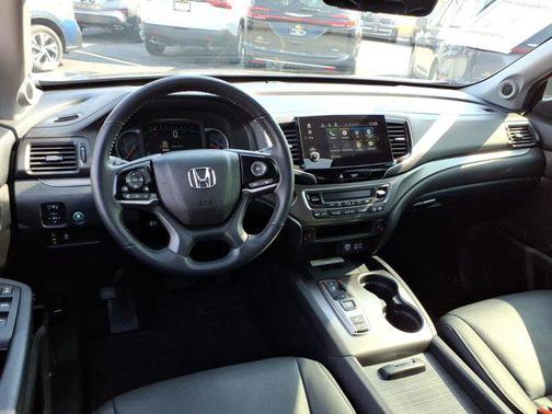 Crystal Black Pearl 2021 Honda Pilot AWD Special Edition