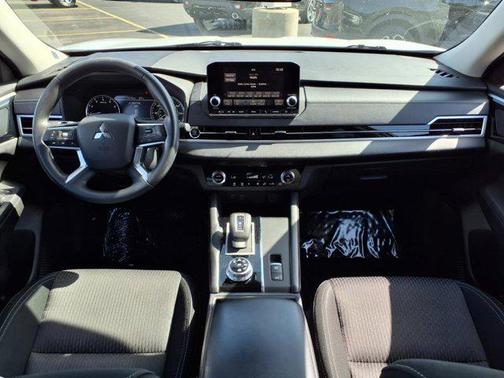 2022 Mitsubishi Outlander ES 2.5 S-AWC