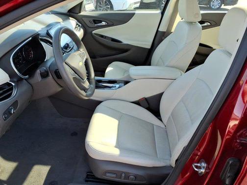 2023 Chevrolet Malibu FWD 2LT