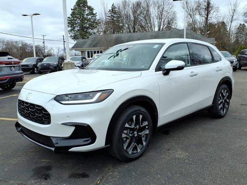 Platinum White Pearl 2026 Honda HR-V EX-L