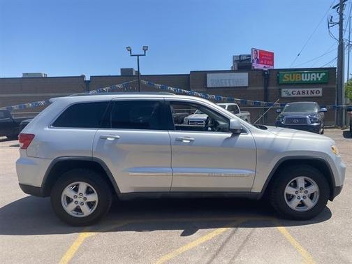 2012 Jeep Grand Cherokee Laredo