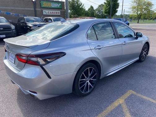 Celestial Silver Metallic 2021 Toyota Camry SE