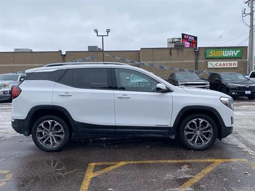 2020 GMC Terrain SLT