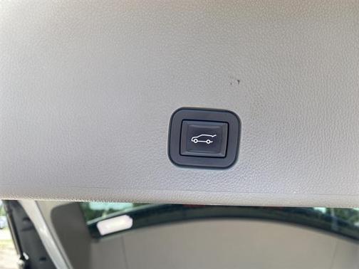 2011 Cadillac SRX Luxury Collection