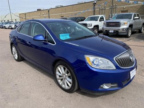 Luxo Blue Metallic 2014 Buick Verano Convenience