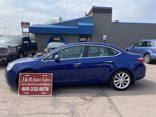 Luxo Blue Metallic 2014 Buick Verano Convenience