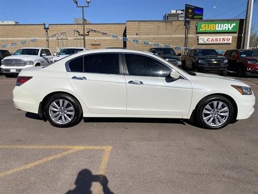 White Orchid Pearl 2011 Honda Accord EX-L