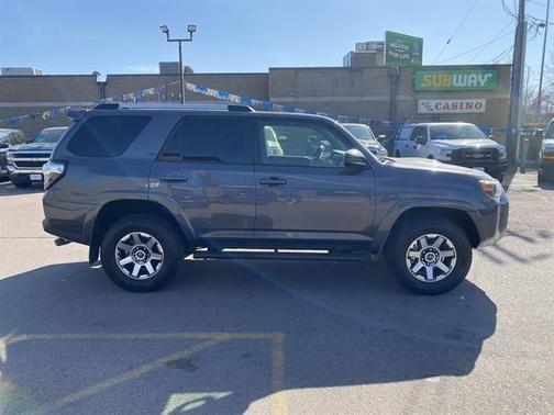 Magnetic Gray Metallic 2014 Toyota 4Runner Trail