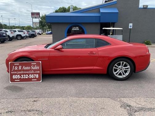 Deep Magenta Metallic 2014 Chevrolet Camaro 2LS
