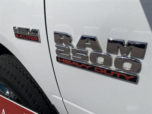Bright White Clearcoat 2016 RAM 2500 SLT
