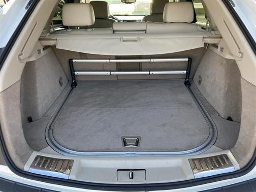 2016 Cadillac SRX Performance Collection