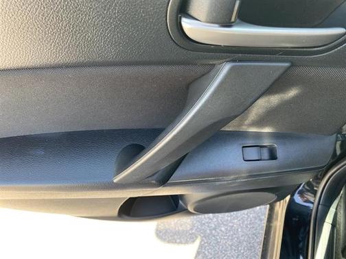 2013 Mazda Mazda3 i Touring