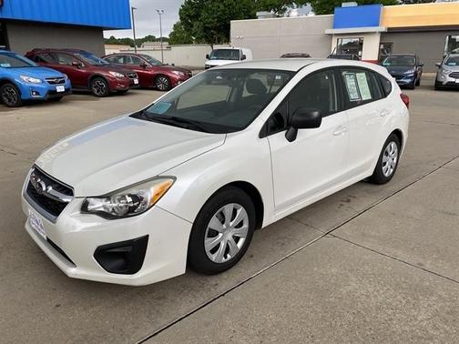 Satin White Pearl 2014 Subaru Impreza 2.0i