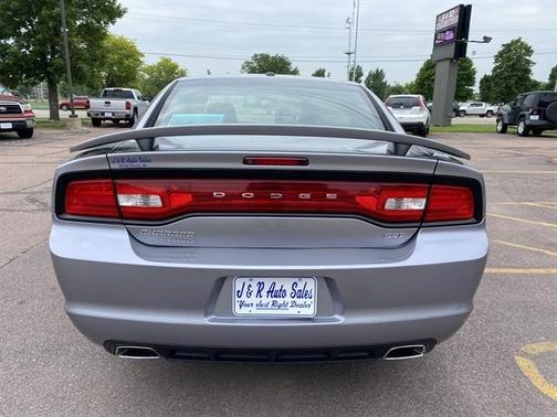 2014 Dodge Charger SXT
