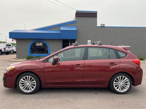 2014 Subaru Impreza 2.0i Premium