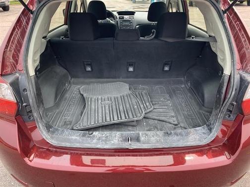 2014 Subaru Impreza 2.0i Premium