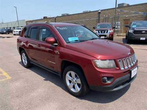 Deep Cherry Red Crystal Pearlcoat 2016 Jeep Compass Latitude