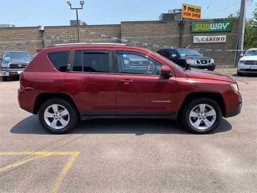 Deep Cherry Red Crystal Pearlcoat 2016 Jeep Compass Latitude