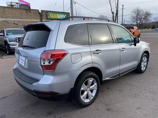 2014 Subaru Forester 2.5i Touring