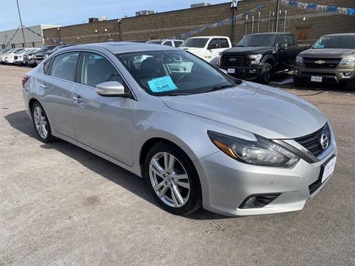 2017 Nissan Altima 3.5 SL