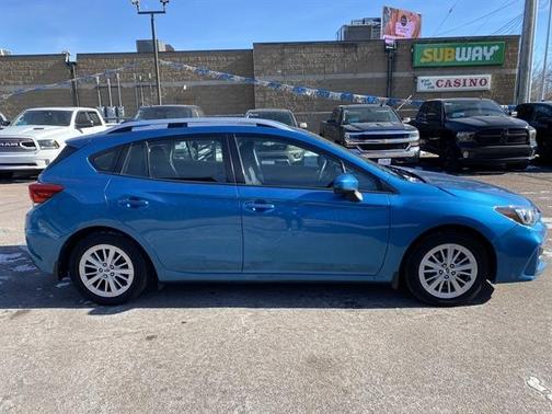 2017 Subaru Impreza 2.0i Premium