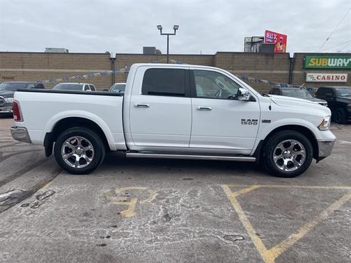 2017 RAM 1500 Laramie