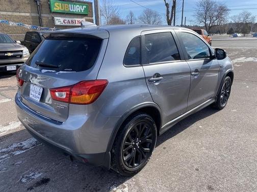 2017 Mitsubishi Outlander Sport LE