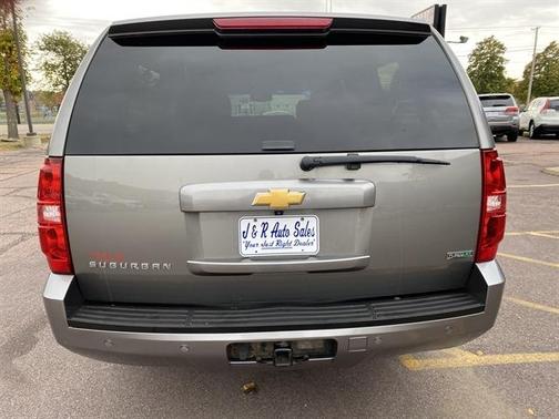 2012 Chevrolet Suburban 1500 LS