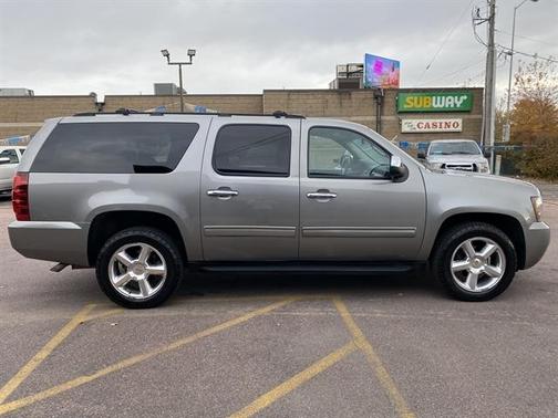 2012 Chevrolet Suburban 1500 LS