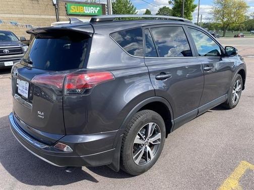 Magnetic Gray Metallic 2018 Toyota RAV4 XLE