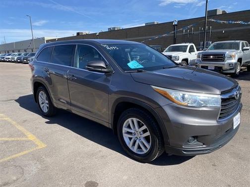 2015 Toyota Highlander LE