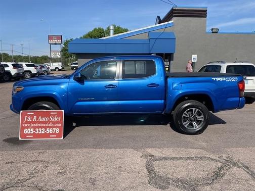 2017 Toyota Tacoma TRD Sport